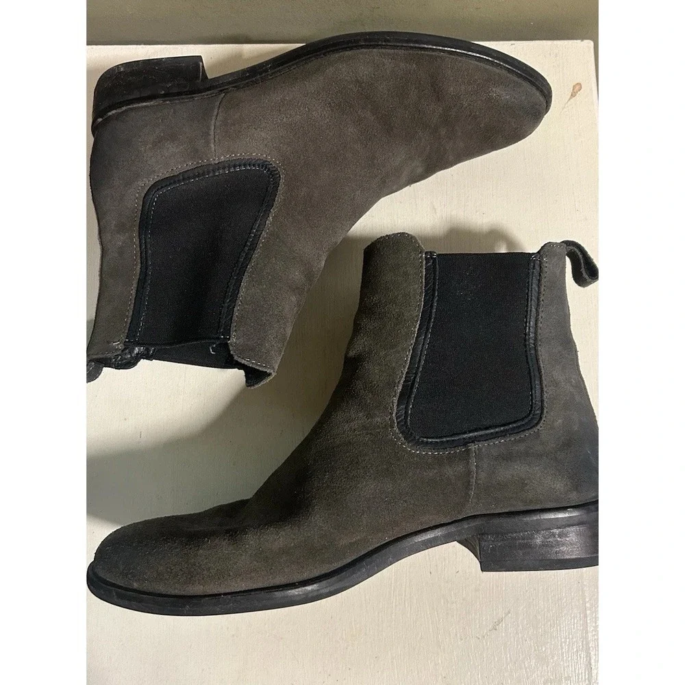 Thursday Boot Company Men's Chelsea Boot Sz 8 Gray Suede Leather Pull On Comfort